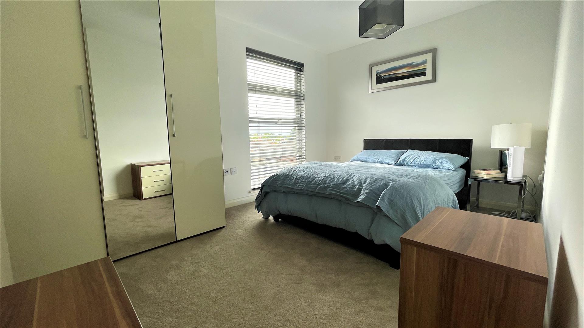 2 Bedroom Apartment Penthouse The Avenue, Westbourne, Poole